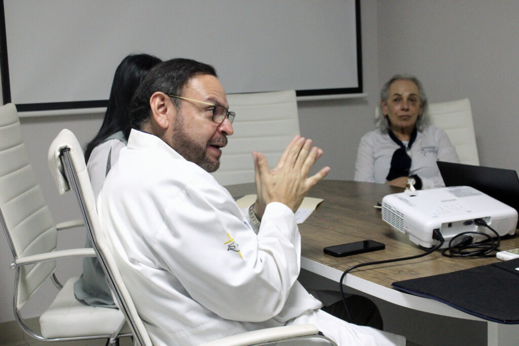 Convenio Hospital del Valle y Unicah