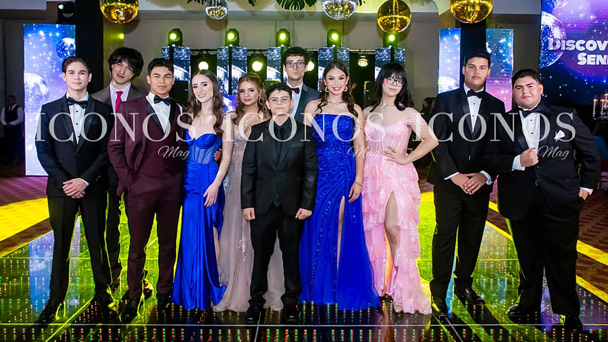 especial graduaciones 2024