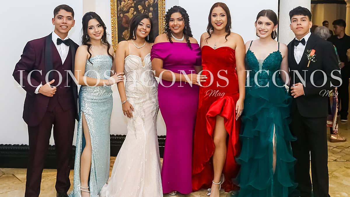 especial graduaciones 2024