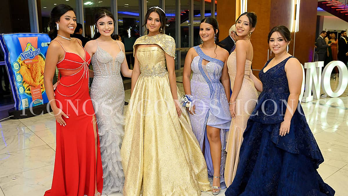 especial graduaciones 2024