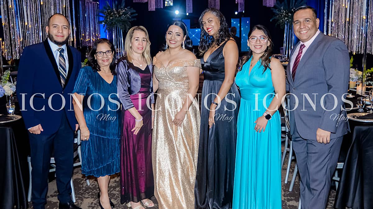 especial graduaciones 2024