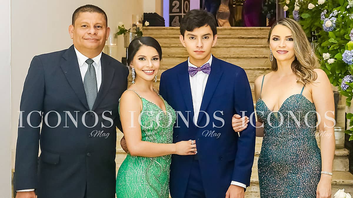 especial graduaciones 2024