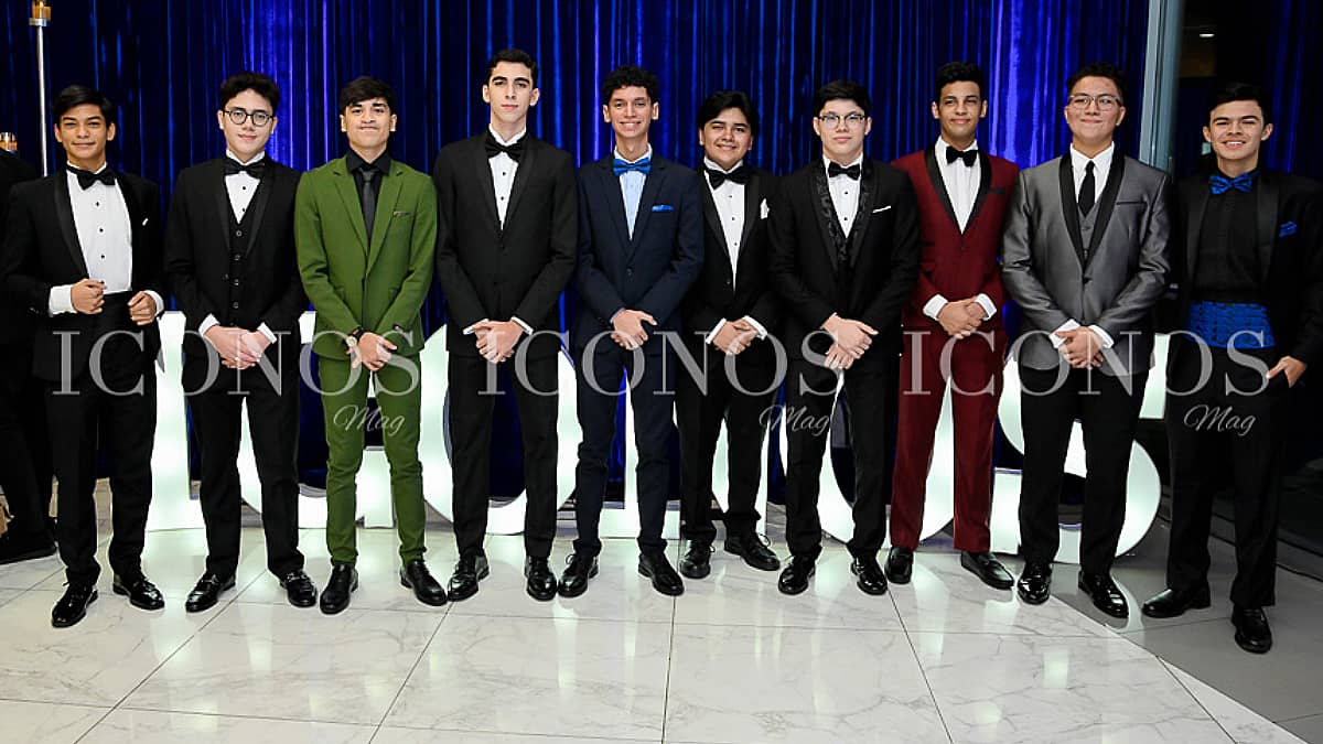 especial graduaciones 2024