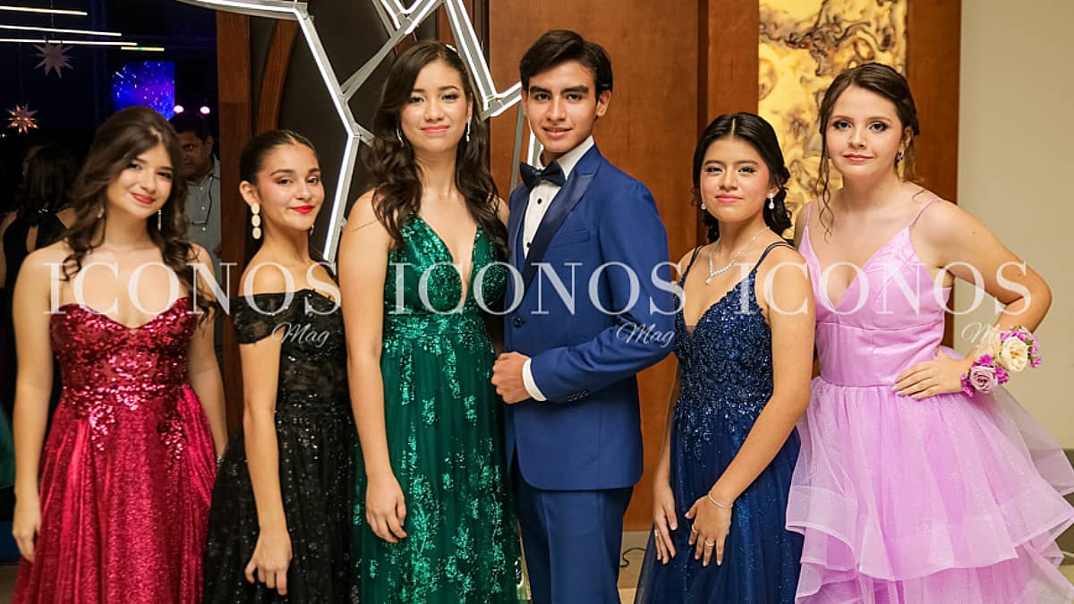 especial graduaciones 2024