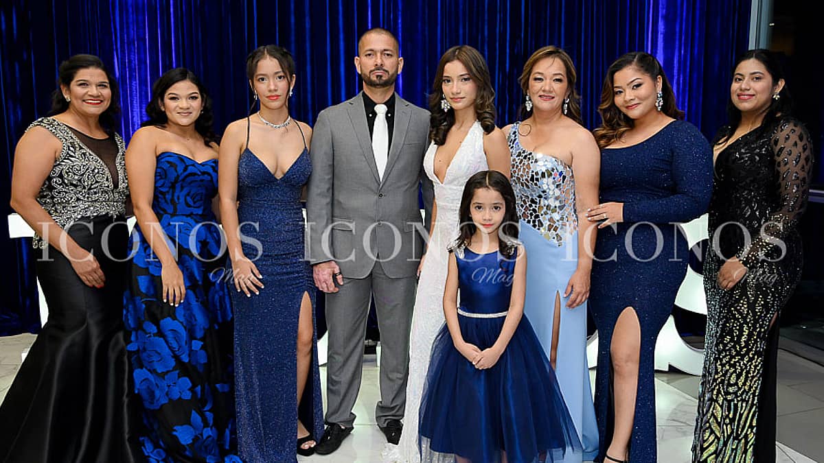 especial graduaciones 2024