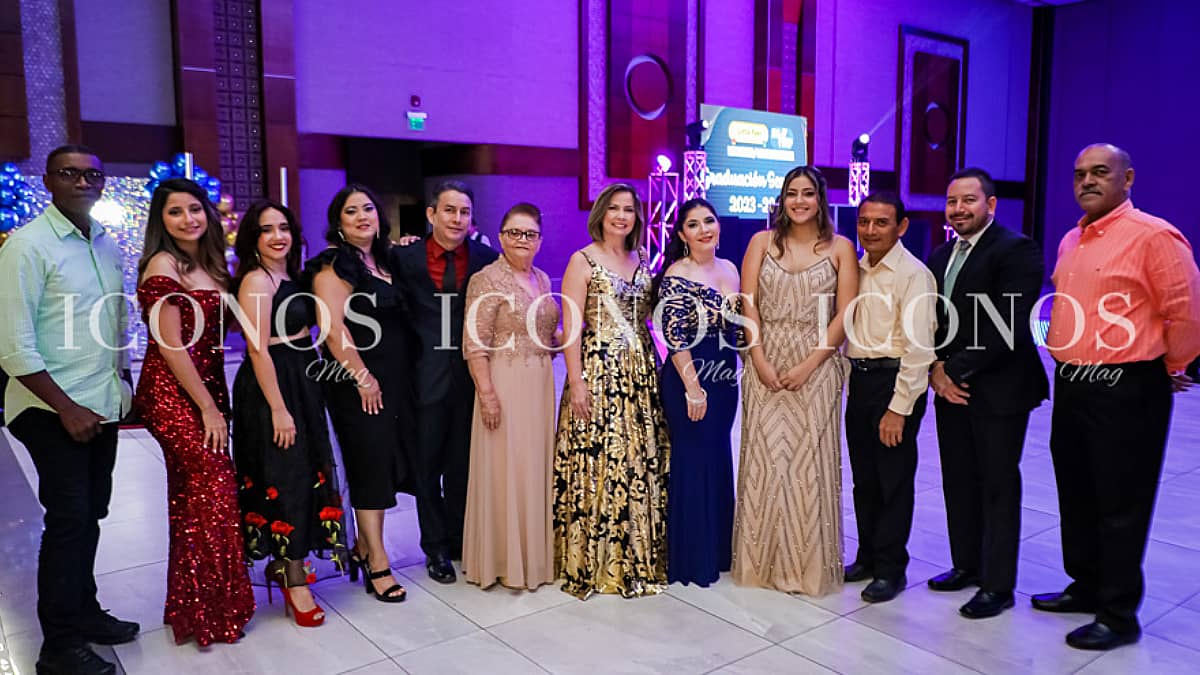 especial graduaciones 2024