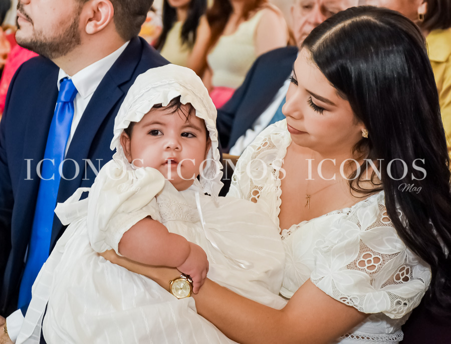 Antonella Valenzuela Mejía bautizo