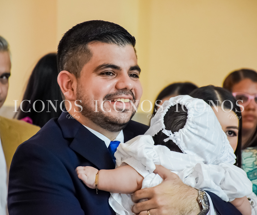 Antonella Valenzuela Mejía bautizo