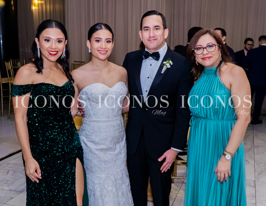 Boda Alejandra Beatriz Tejeda Argueta y René Humberto Suazo Mejía