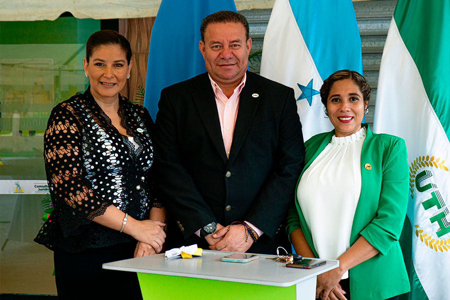Consultorio jurídico gratuito UTH Choloma