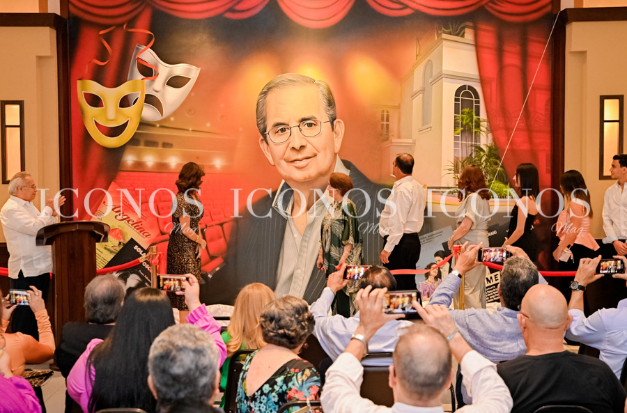 develacion mural postumo jose francisco saybe teatro circulo teatral sampedrano