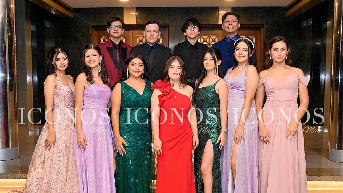 especial graduaciones 2024