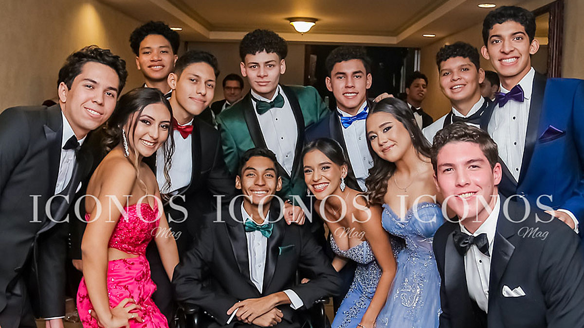 especial graduaciones 2024