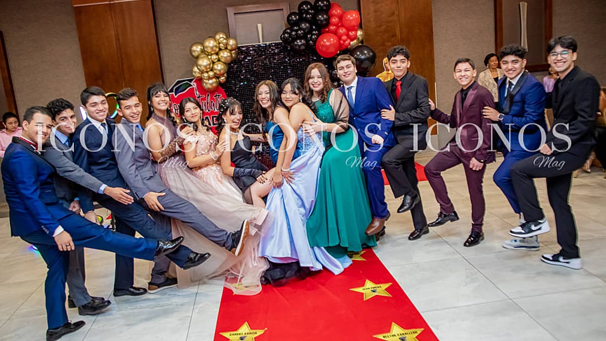 especial graduaciones 2024