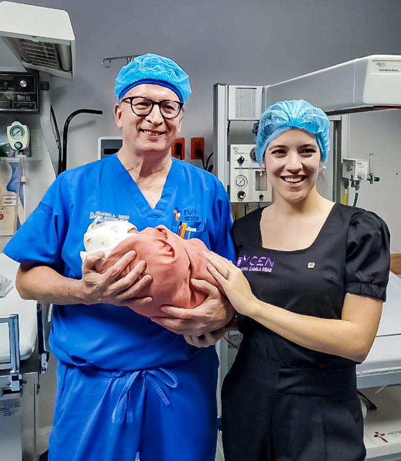 primer nacimiento asistido por inteligencia genetica by hospital del valle
