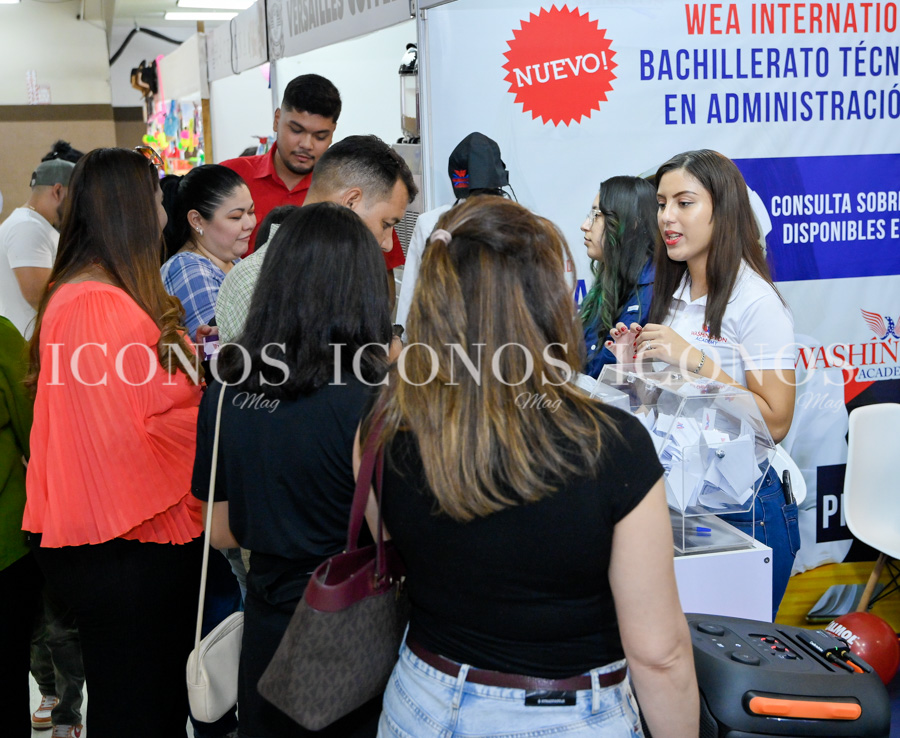 stand washington academy expojuniana 2024