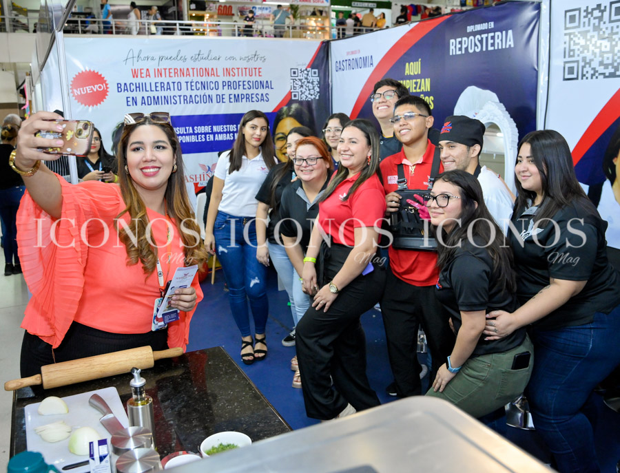 stand washington academy expojuniana 2024