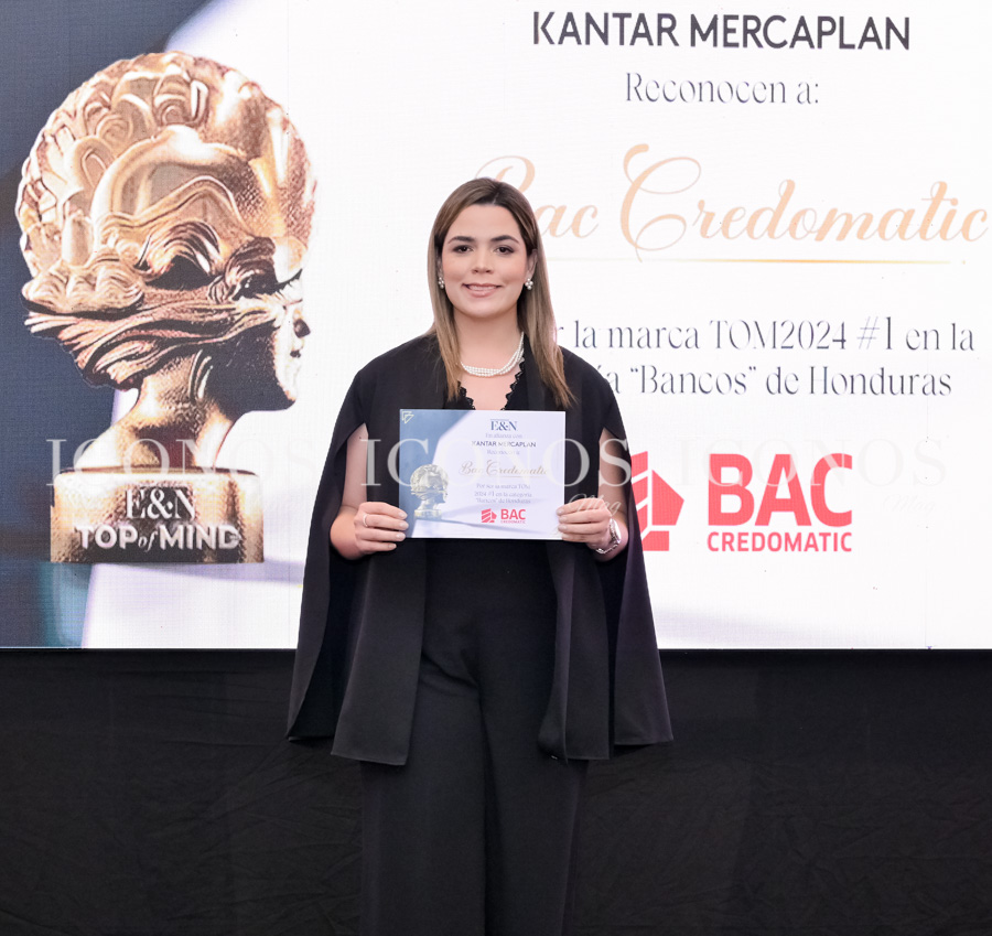 Premiación Top of Mind TOM 2024 BAC Credomatic