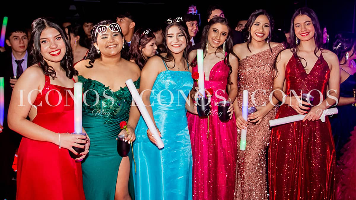 especial graduaciones 2024