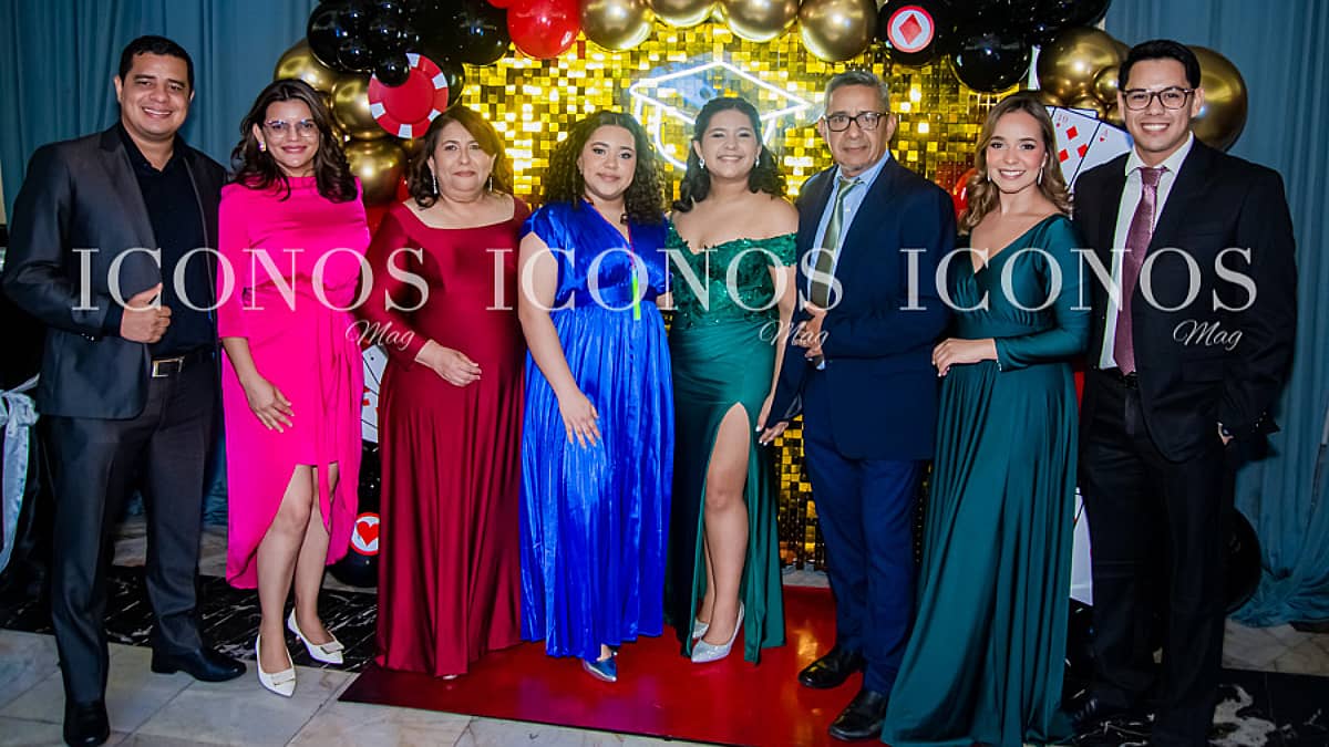 especial graduaciones 2024