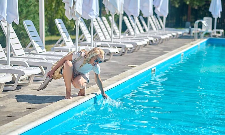 PORTADA Tips para la limpieza de tu piscina by MacDel
