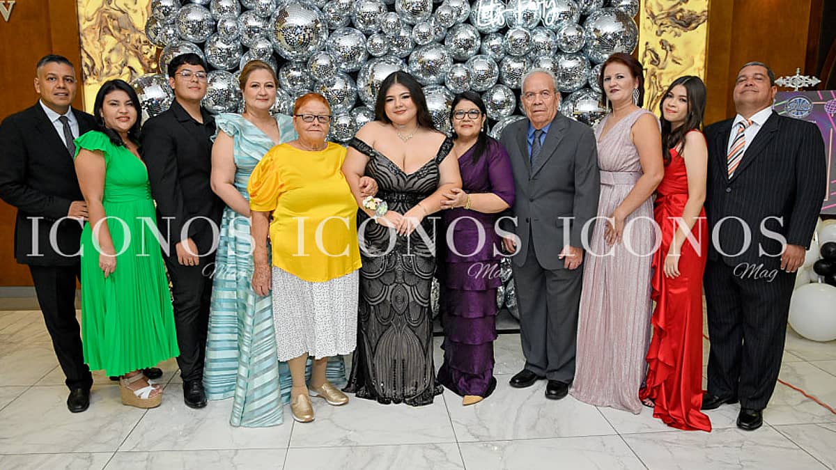 especial graduaciones 2024