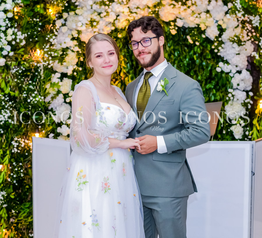 Boda de Inga Kokaia Orlova y Fabian Daniel Sierra Canales