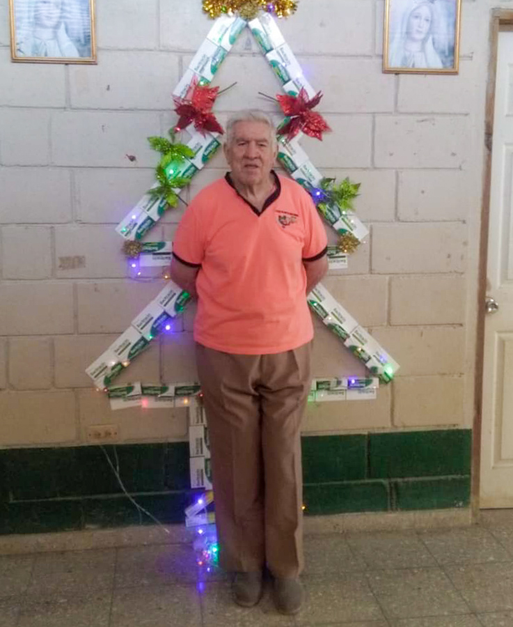 fallece sacerdote porfirio ruiz