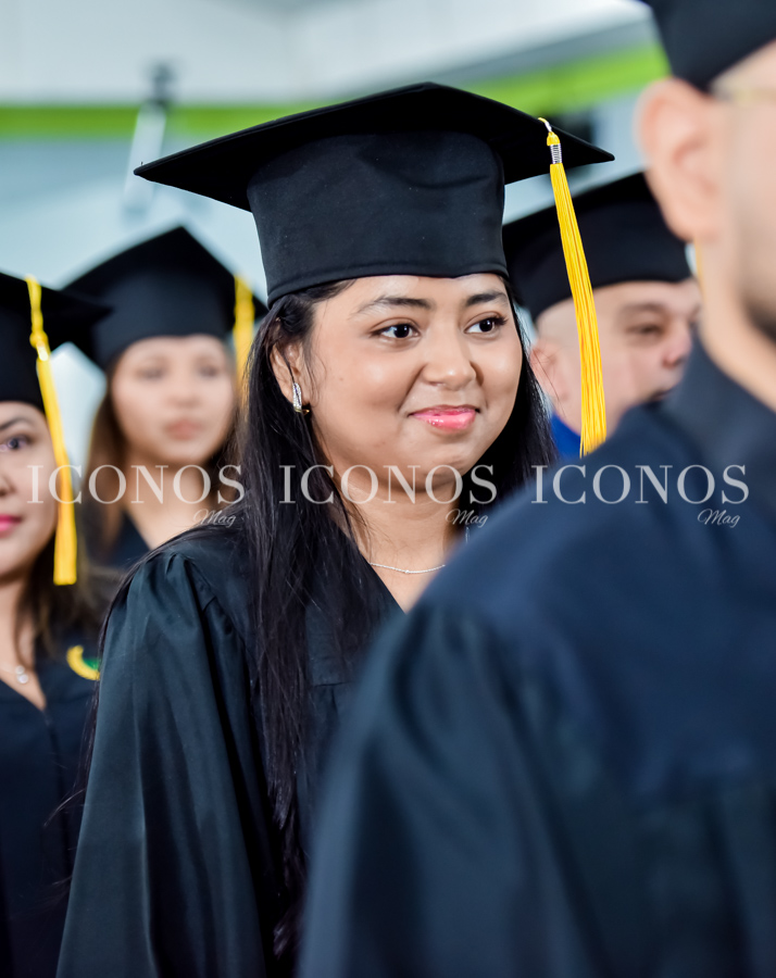 La 33 graduación UTH campus La Ceiba