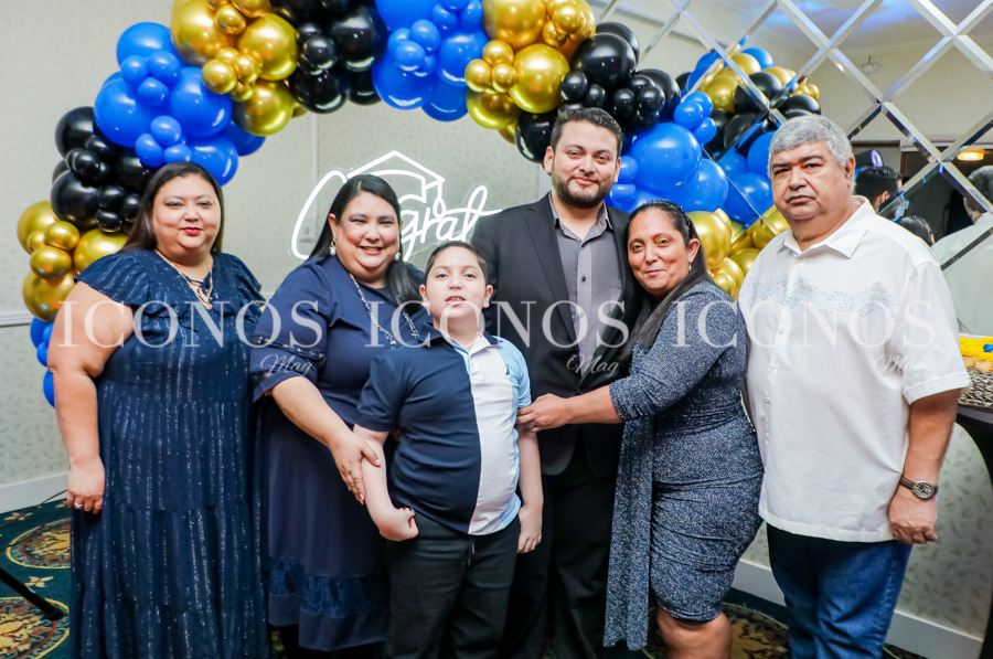 graduacion anwar antonio martinez enamorado