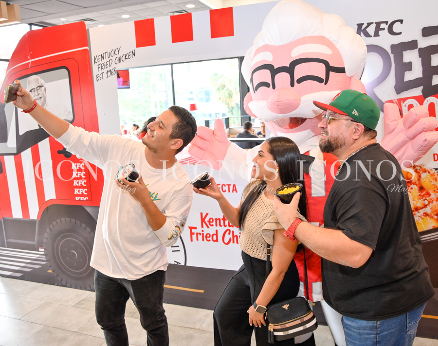 lanzamiento street corn 2024 by kfc honduras