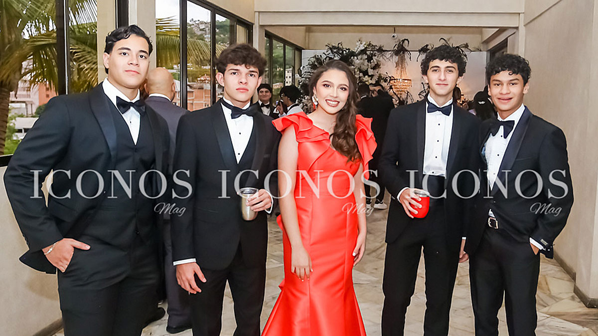 especial graduaciones 2024