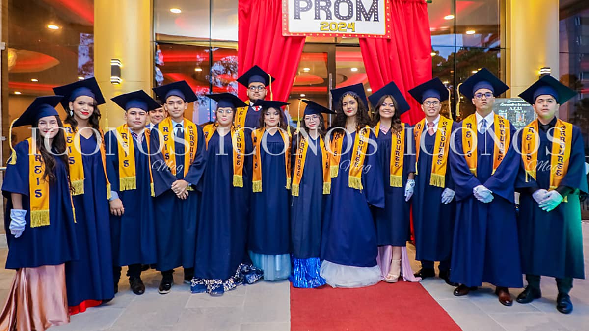 especial graduaciones 2024