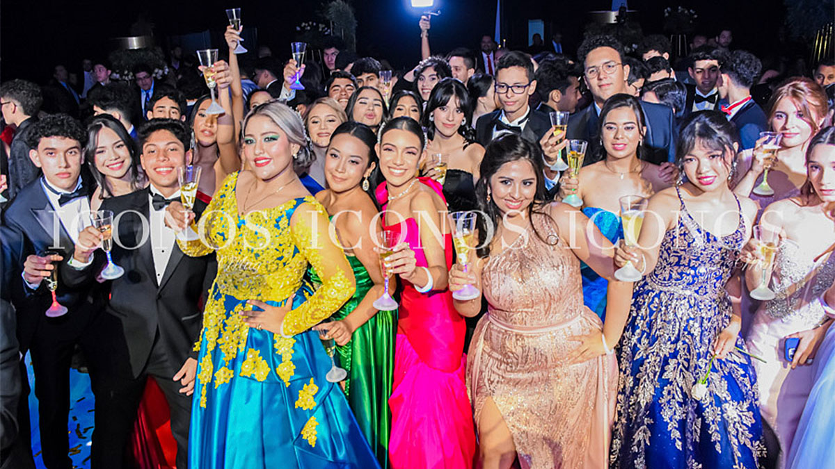 especial graduaciones 2024