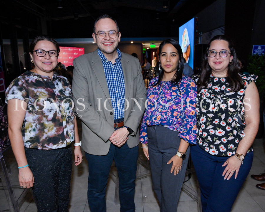primer aniversario 2024 hotel aloft