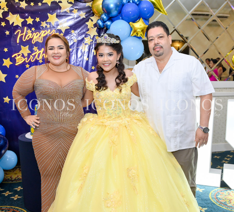 quince anos alondra sophia turcios avelar
