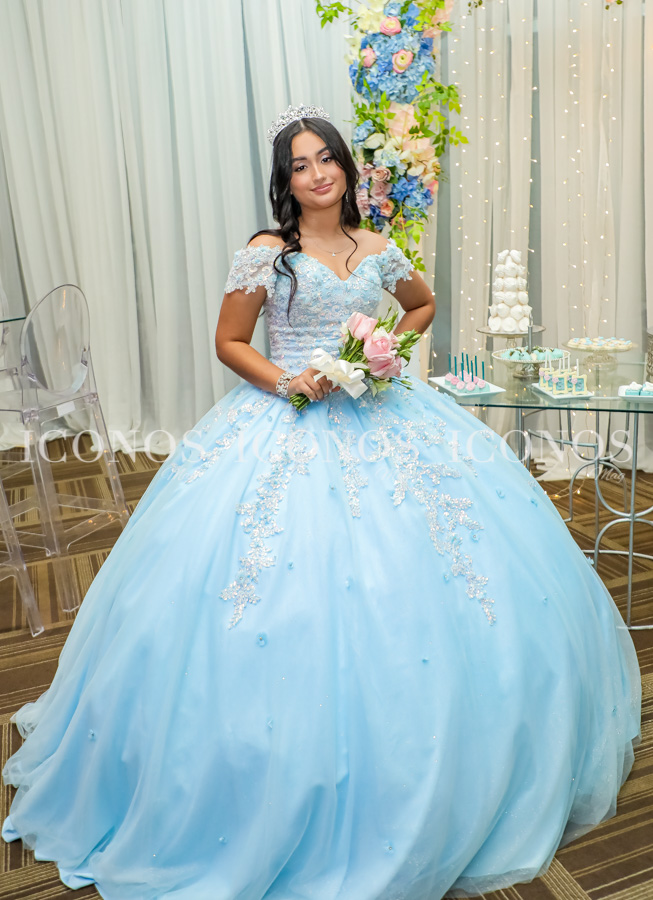 quince anos claudia sophia torres lopez