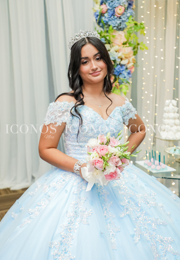 quince anos claudia sophia torres lopez