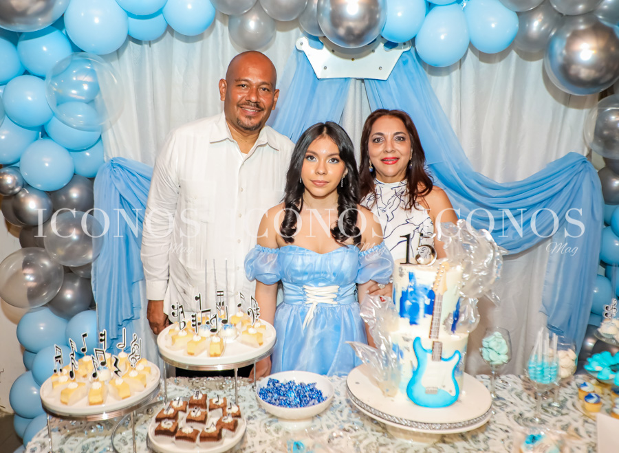 quince anos mhia cecilia mejia castellanos