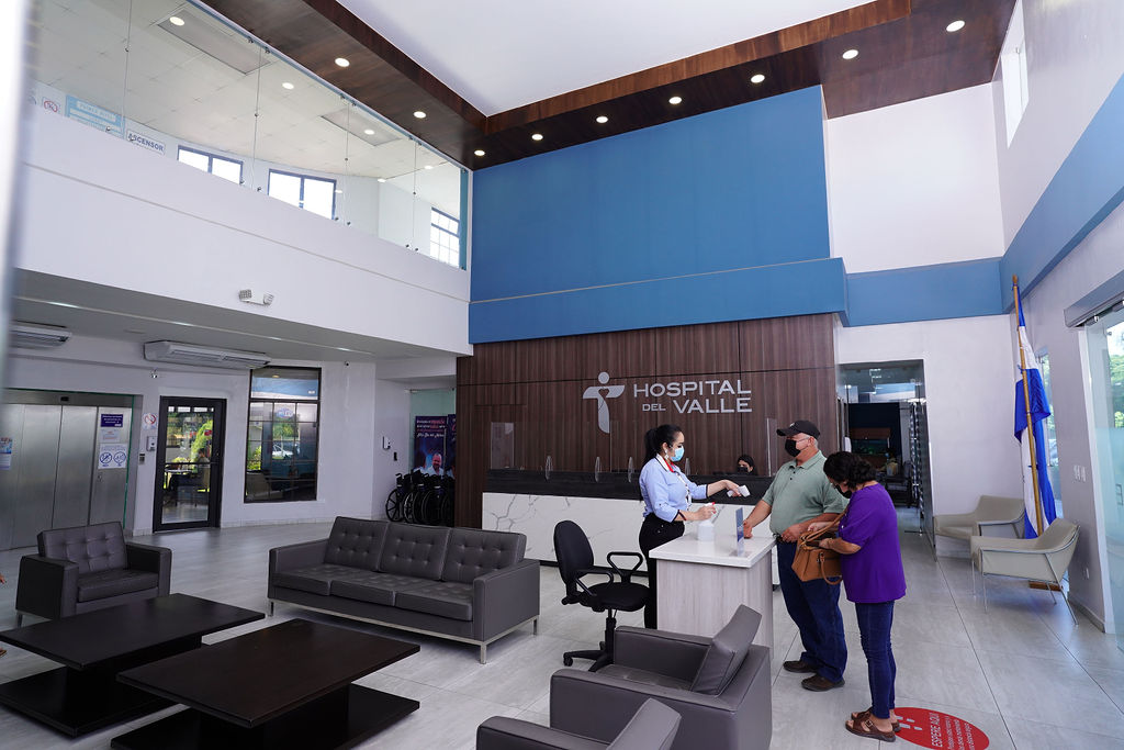 congreso hospital del valle.jpg