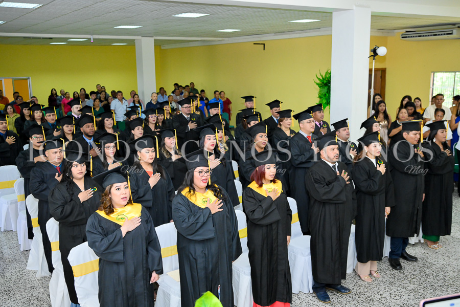 25 graduacion 2024 uth puerto cortes
