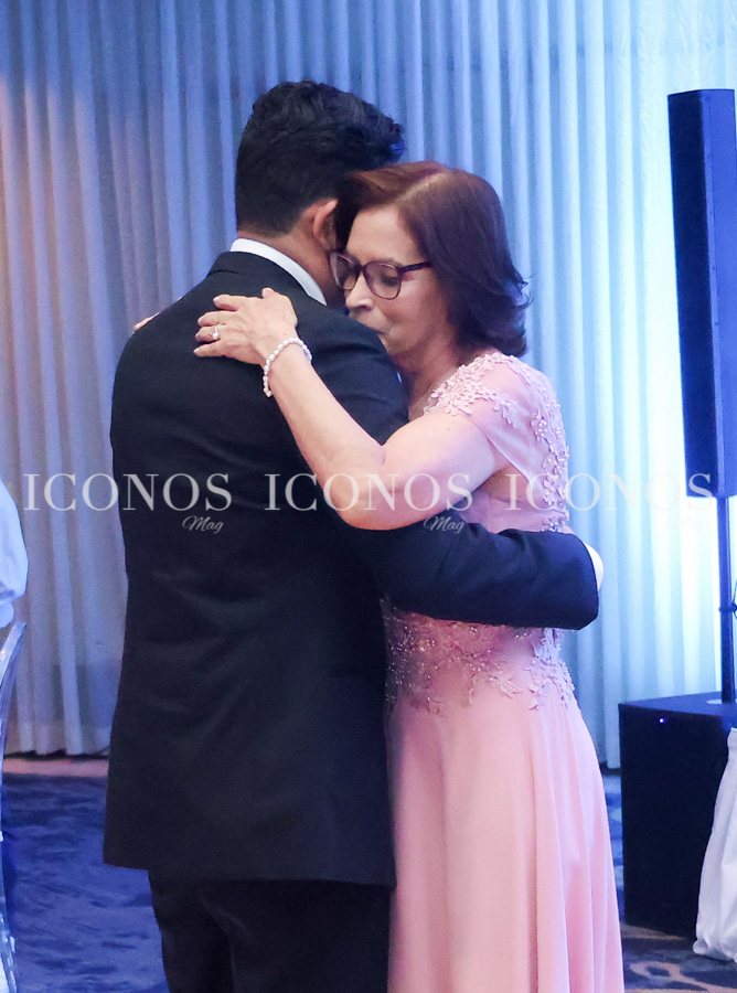 Boda Xiomara Caballero Torres y Hernán Josué Izaguirre Portillo