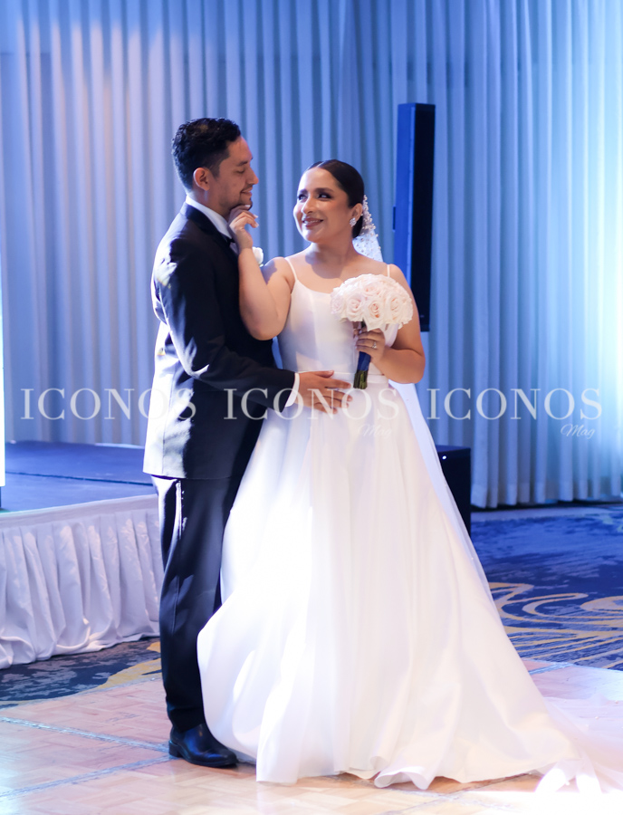 Boda Xiomara Caballero Torres y Hernán Josué Izaguirre Portillo