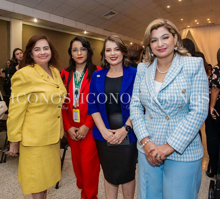 Lanzamiento academia para mujeres emprendedoras AWE 2024 by UTH