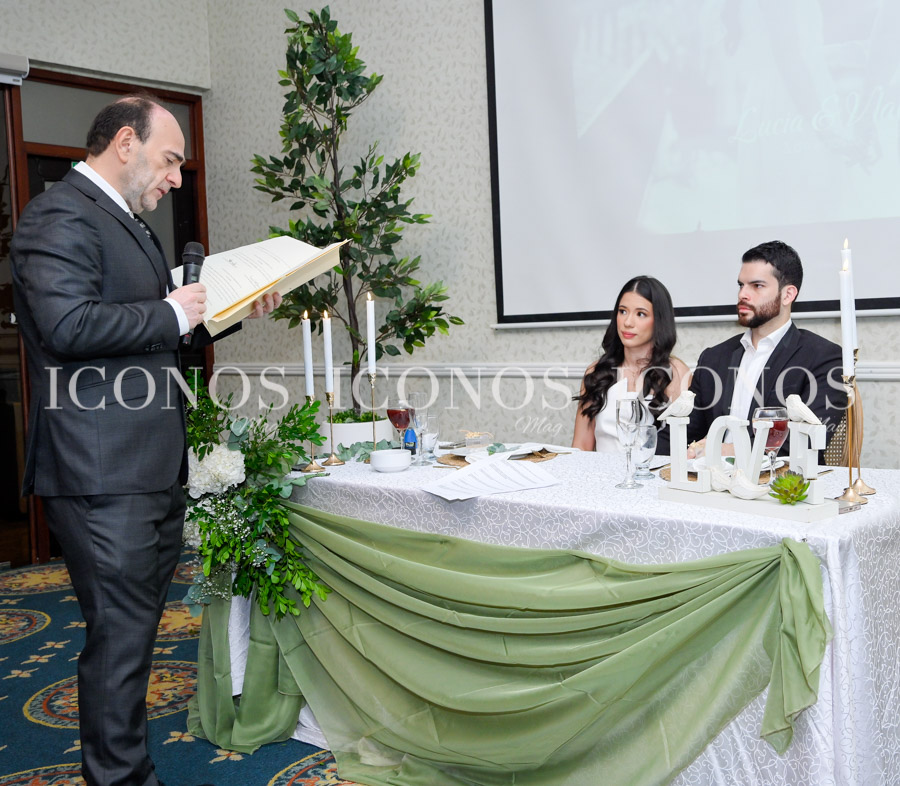 Boda civil Lucía Daniela Yon Nasser y Vladimir Castillo Bahr