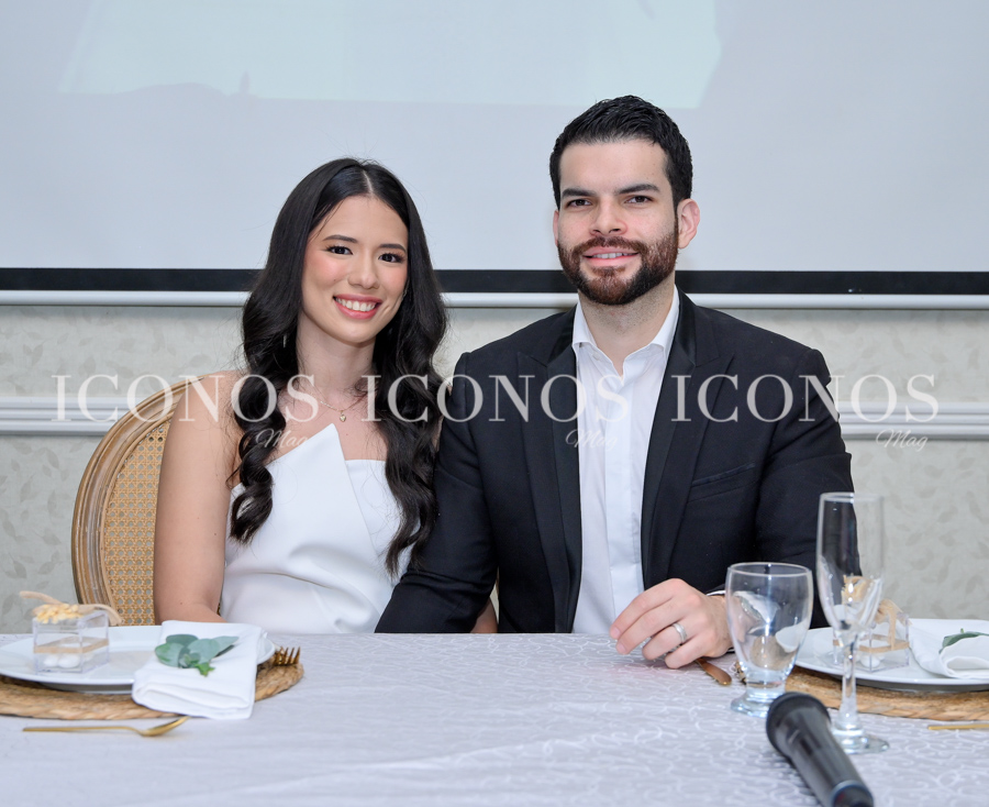Boda civil Lucía Daniela Yon Nasser y Vladimir Castillo Bahr