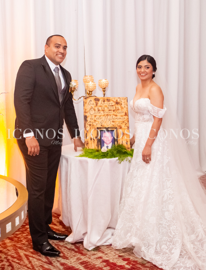 Boda Jenny Paola Bonilla Berríos y Horacio Ramón Ortega Rodríguez