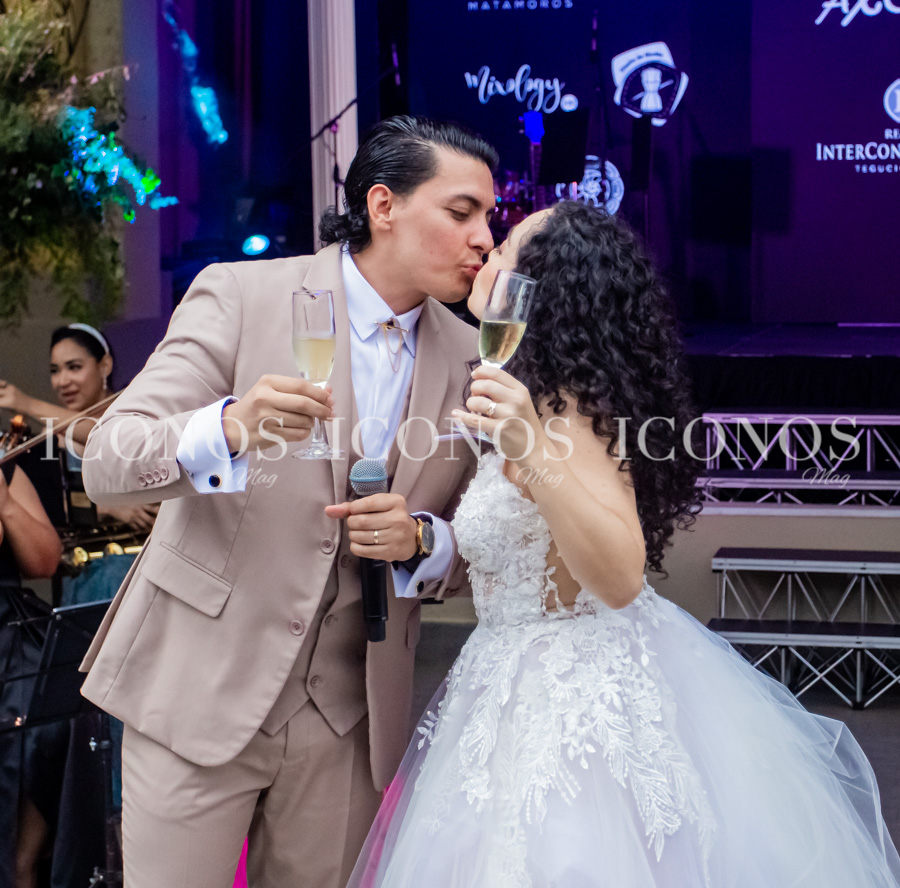 Shirley Paz de Peñaherrera y Arturo Peñaherrera