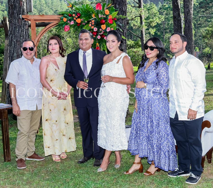 Boda Sophia Alejandra Pineda Rodríguez y Javier Eduardo Elvir Vásquez