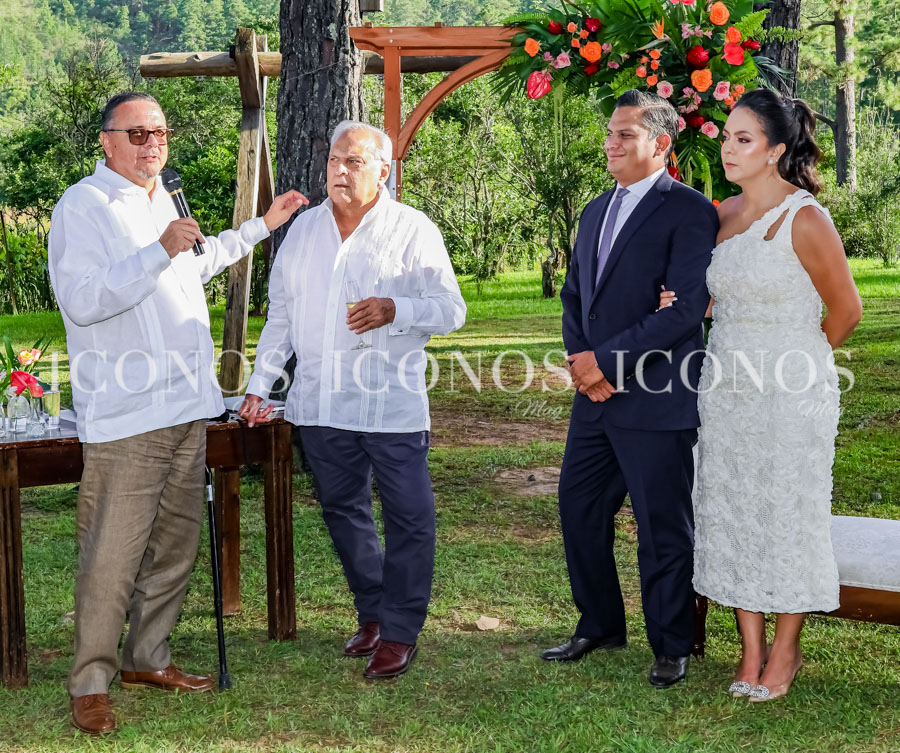 Boda Sophia Alejandra Pineda Rodríguez y Javier Eduardo Elvir Vásquez